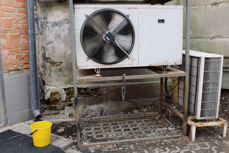 Comparing central air conditioning vs. ductless mini-split installation in New York